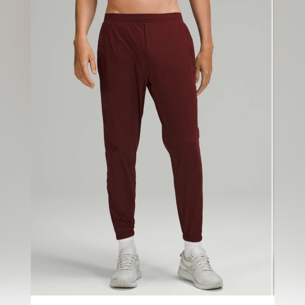 Men’s Lululemon Surge Jogger 29” red Merlot sz XL